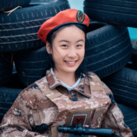上海西点精英女兵14天雄鹰班1:6军事夏令营|飞天木兰+火箭筒发射+爆破瓶体验