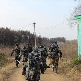兵锋教育21天领袖蜕变夏令营|精准射击+重火器实操